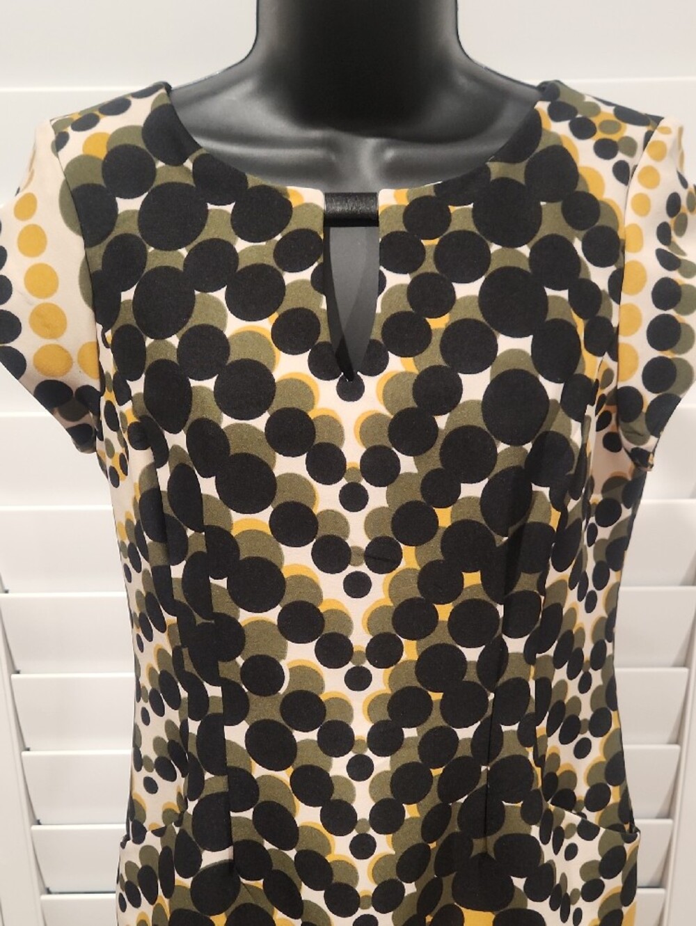 Shelby & Palmer Dress - Picture 4 of 16
